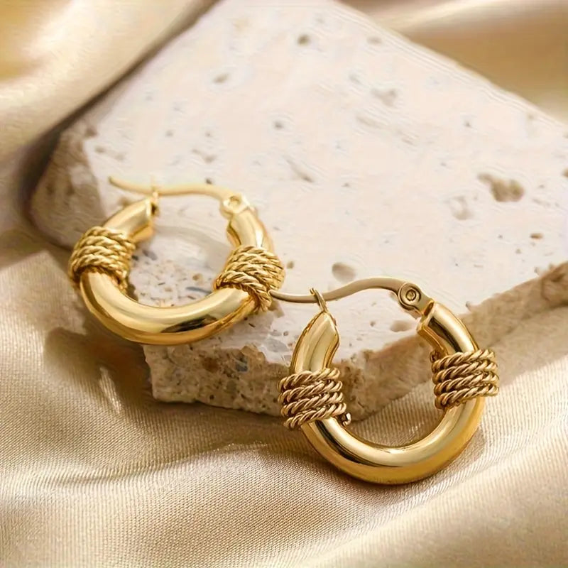 Aurelia Twist – Gold Rope Detail Hoop Earrings