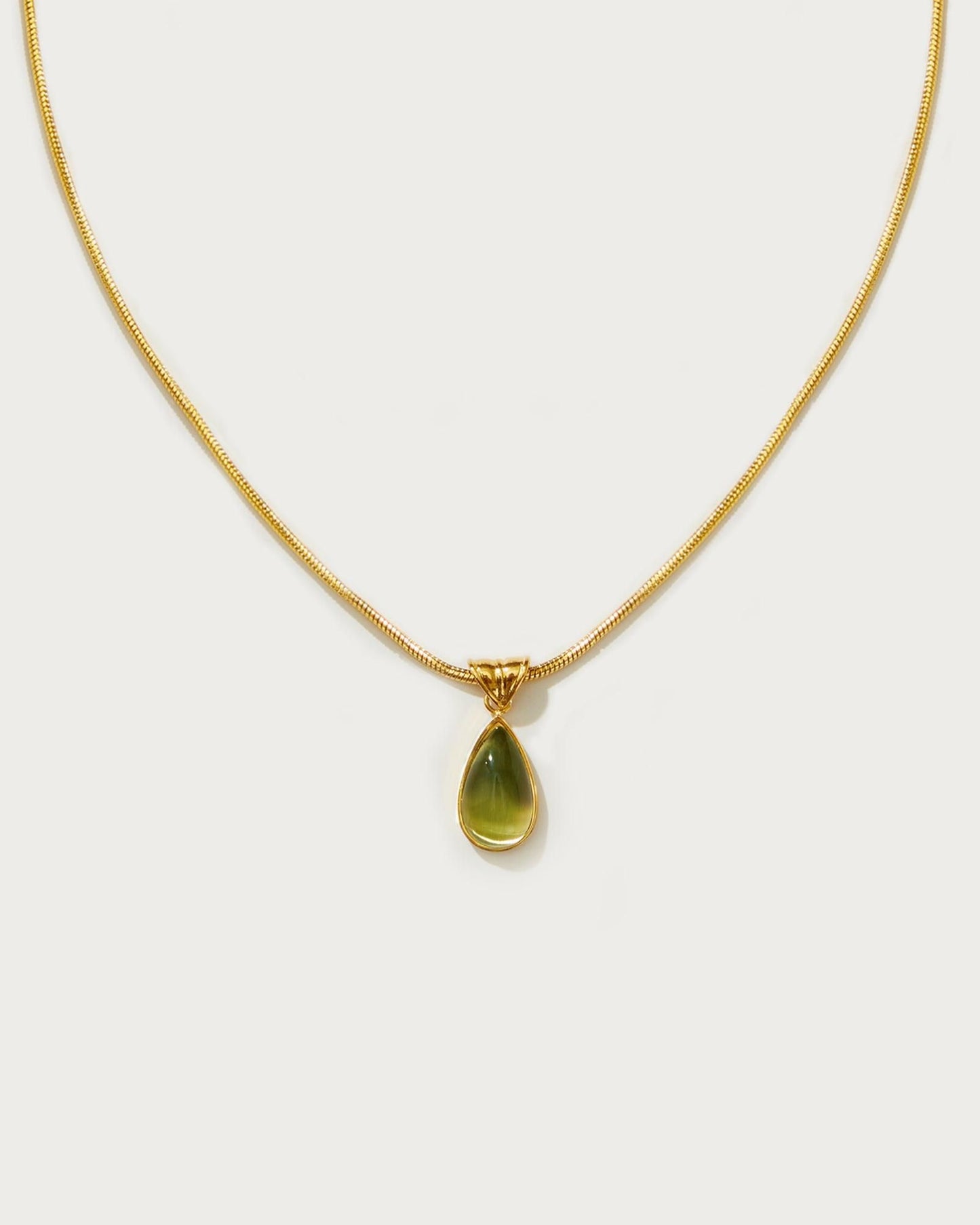 Aurora Drop – Gold Necklace with Green Teardrop Pendant