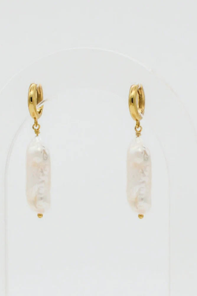 Celeste Baroque Drop – Gold Hoop Earrings with Elongated Freshwater Pearl