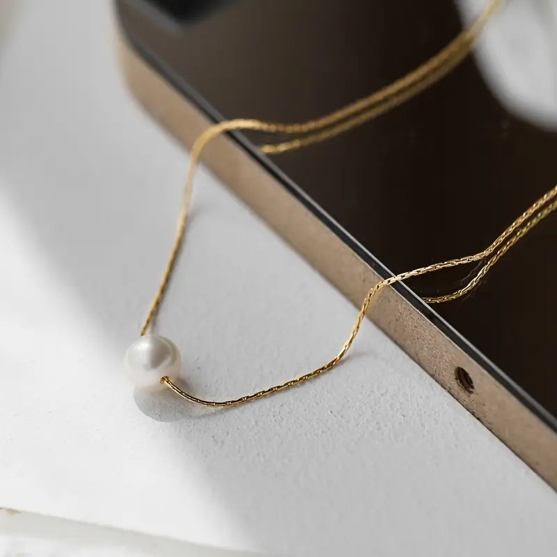 Aurora Duo – Gold Chain with Twin Freshwater Pearls