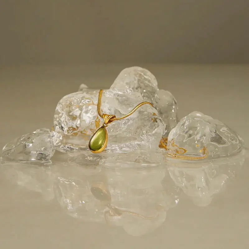 Aurora Drop – Gold Necklace with Green Teardrop Pendant