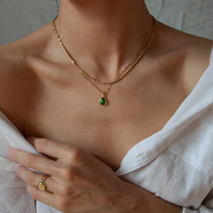 Aurora Drop – Gold Necklace with Green Teardrop Pendant