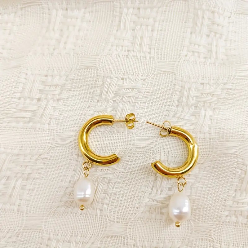 Solara Pearl Drop – Gold Hoop Earrings with Single Freshwater Pearl