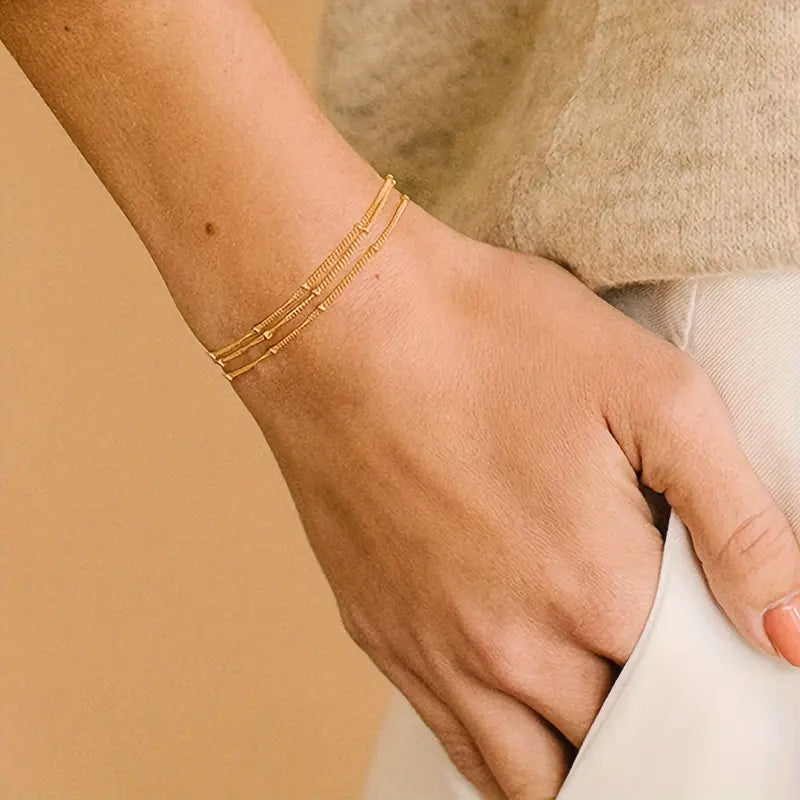 Celeste – Minimal Gold Beaded Bracelet