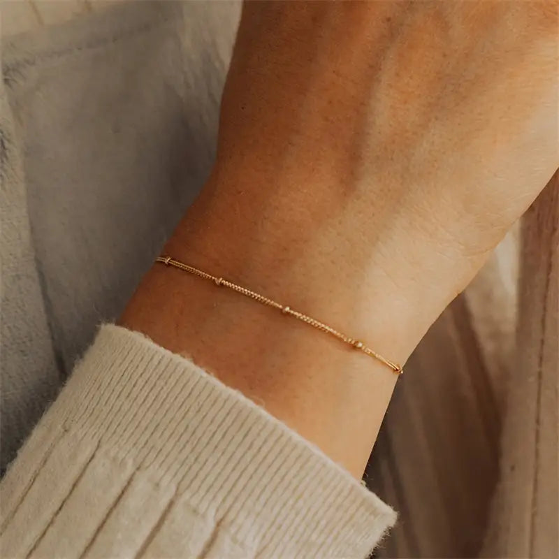 Celeste – Minimal Gold Beaded Bracelet